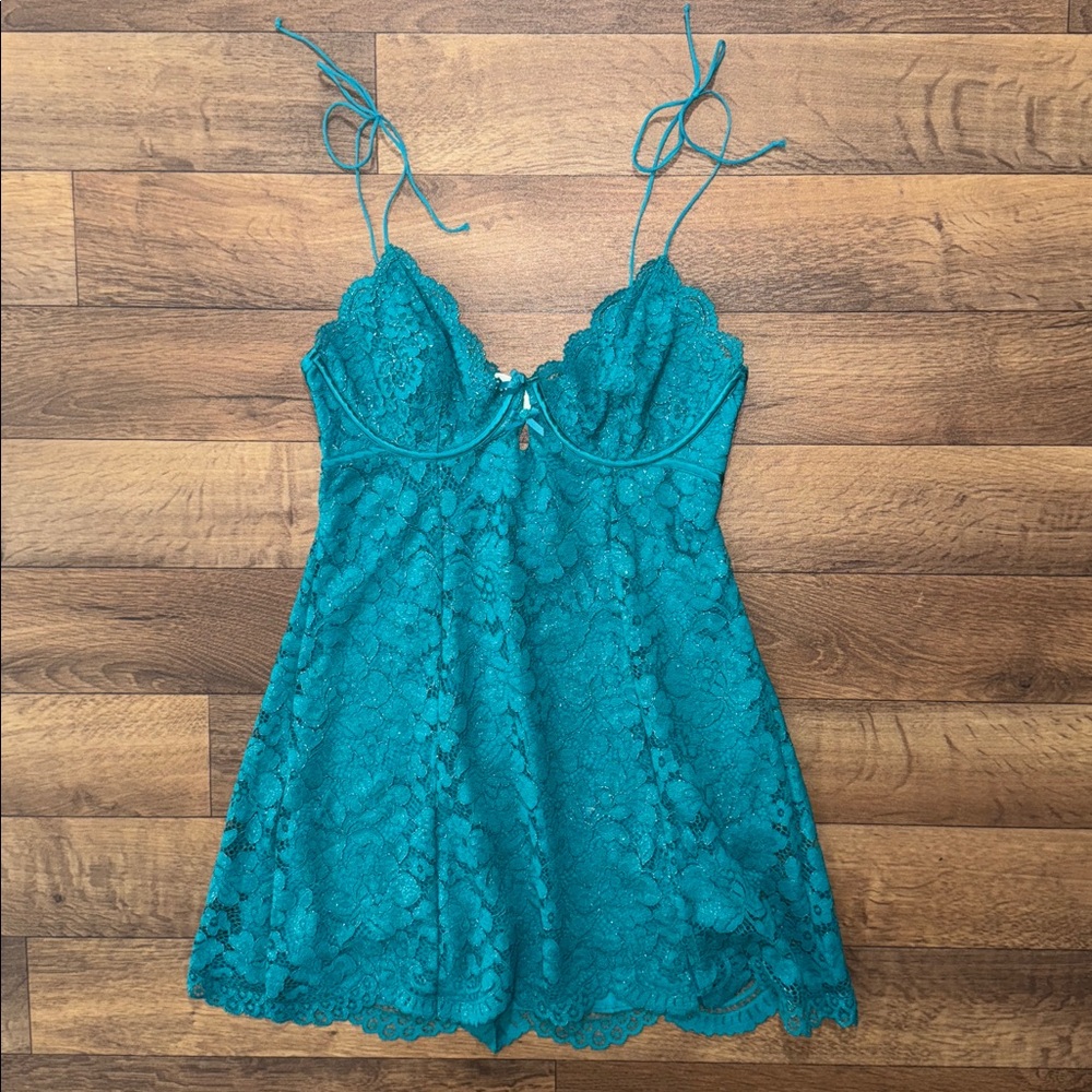 For Love & Lemons Size Large Creamsicle Lace
Slip Dress In Teal NWT Sexy Floral